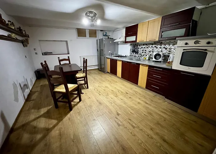 Casa Din Centrul Craiovei * Craiova